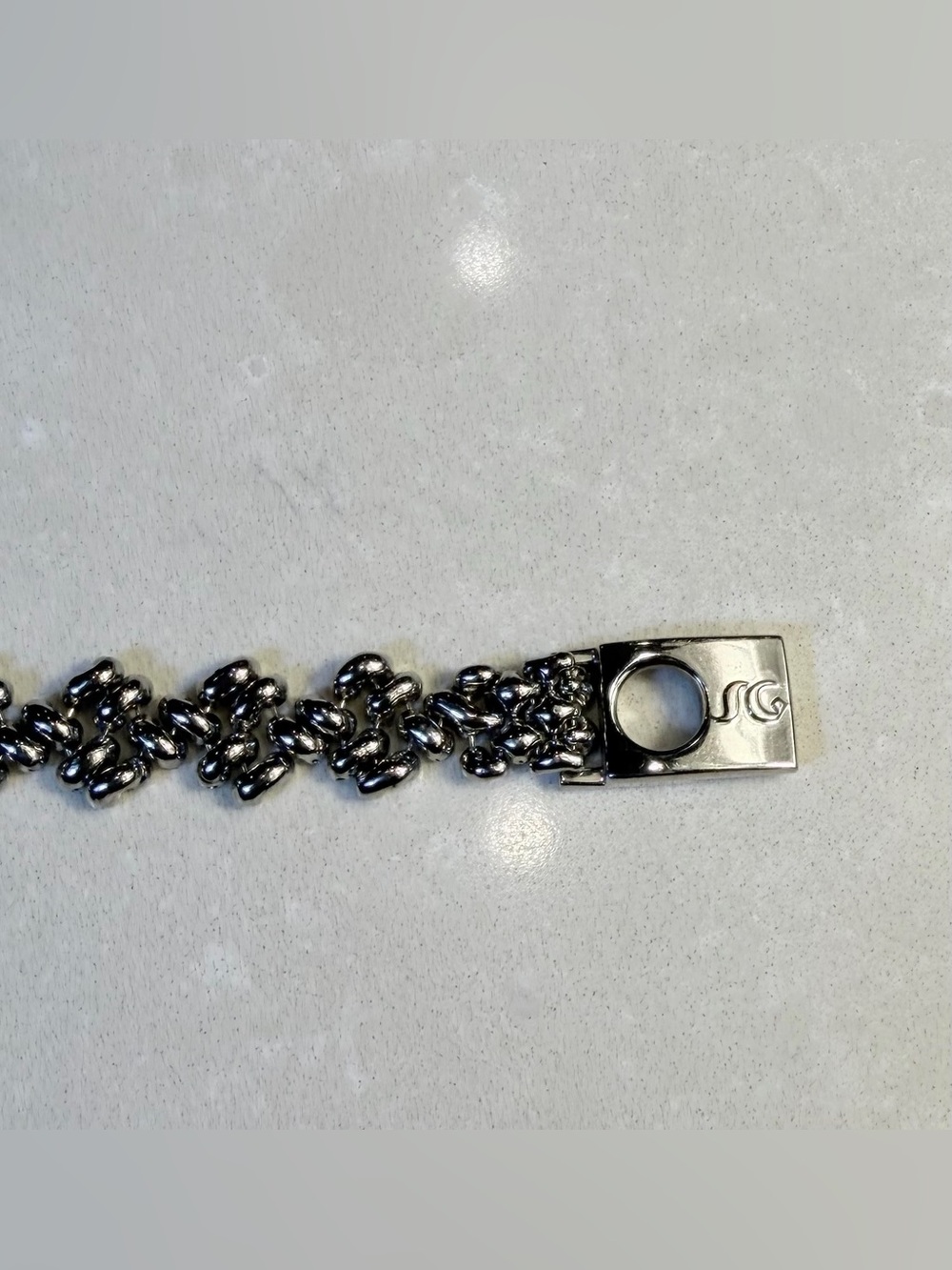 SG Liquid Metal Bracelet Stainless Steel Expertly Crafted Magnetic clasp Unisex - Picture 4 of 4